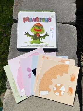 Monsters- A set of 8 bubble-head monsters to build by yourself- ages 6+ -NEW!